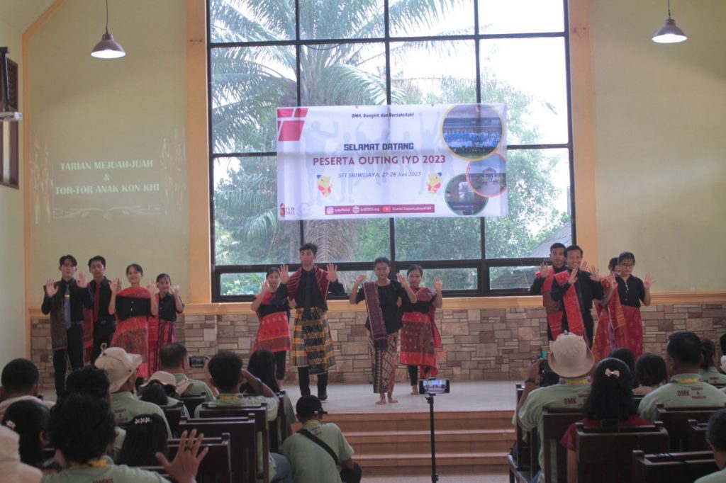 berita katolik, catholic, katolik IYD2023, Katolik, katolik indonesia, kisah inspiratif, Komunio Juni 2023, katekese, komsos kapal, palembang, komisi kepemudaan, youth day, jakabaring sport city